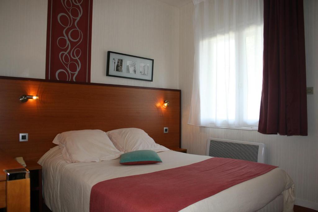 Hotel Capricorne Vendôme Zimmer foto